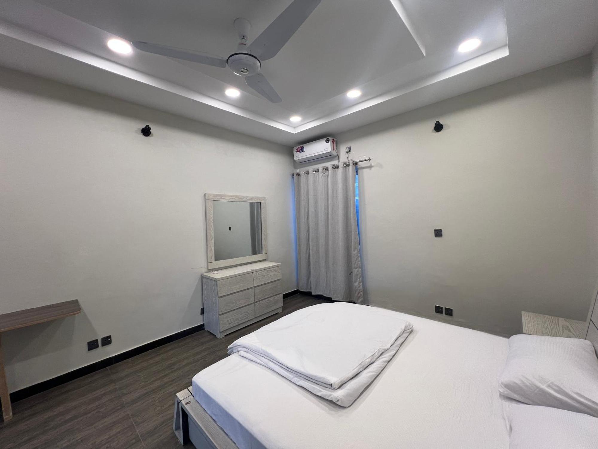 Deluxe King Room In Silverscape Residence 拉瓦尔品第 外观 照片